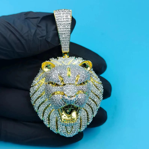 Colgante de Lujo con Cabeza de León de Moissanita, Chapado en Oro, Plata de Ley 925, Estilo Hip Hop, Certificado IGI, con Engaste de Garra - Product Image 1