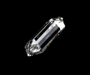 Diamante Suelto Cultivado en Laboratorio en India, Corte Hexagonal Alargado de 2.0 Ct, Grado VVS-VS, Corte Geométrico Único, Certificado IGI, Gran Venta - Product Image 6