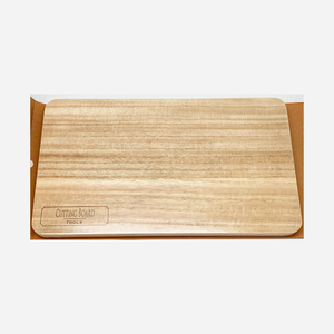 Tabla de Cortar Rectangular de Paulownia de 1.5 cm de Grosor, Apta para Lavavajillas, Hecha en Japón - Product Image 1