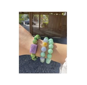 Elegantes Pulseras de Resina para Mujer, Clásicas con Piedras de Colores Verde, Azul y Morado, Joyería de Regalo, Accesorio de Moda - Product Image 3