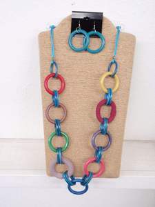 Collier en tungstène au design unique avec pendentif en résine époxy fait main et perle, disponible au prix direct usine - Product Image 1