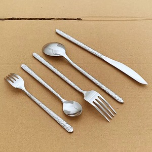 Hot selling metallic stainless steel cutlery <b>set</b> modern and stylish design complements all table settings - Product Image 3