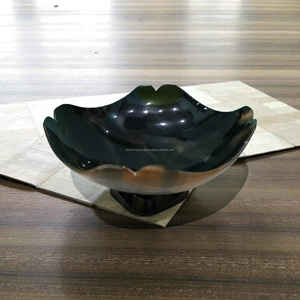 Grand saladier en corne de bœuf naturelle, pièce décorative faite à la main à prix avantageux - Product Image 4