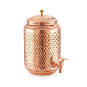 Enfriador de Agua de Cobre de Alta Gama con Grifo Antiderrames para Servir Bebidas con Elegancia en el Hogar y Hoteles - Product Image 2
