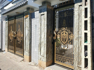 Puerta de Patio Moderna Personalizada, Puerta Batiente de Hierro Forjado Contemporánea para Exteriores, Villas, Garantía de 3 Años, Recubrimiento en Polvo Duradero - Product Image 3