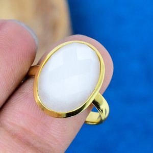 Natural White <b>Moonstone</b> Oval Shape Gemstone <b>Rings</b> 18k Gold Micron 925 Sterling Silver - Product Image 3