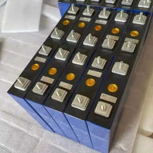 Celda de Batería Prismática LiFePO4 de 3.2V y 100AH de My Store para Vehículos Eléctricos, Opciones de 12V-72V - Product Image 3