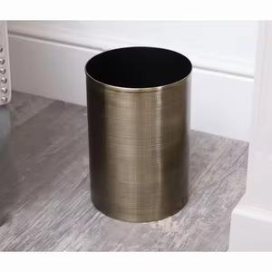Poubelle en métal haut de gamme au profil élégant, idéale pour le salon, la chambre à coucher, la cuisine et le rangement - Product Image 6