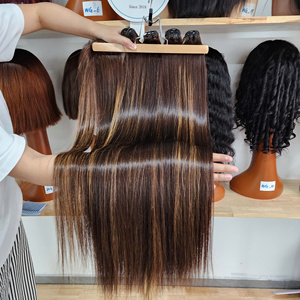 Perruque Lace Frontale Transparente de Luxe pour Femme, Cheveux Vierges Remy Premium de Qualité Supérieure, Brun Chocolat, 30 Pouces, Lisse Baguette Vietnamienne - Product Image 1