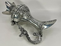 Pichet en argent de style vintage orné avec motif floral gravé et poignée courbée – Vaisselle élégante pour la décoration et l'exposition à la maison