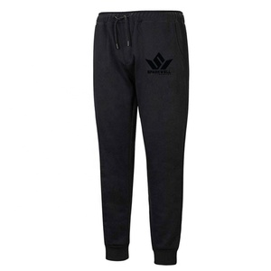 Conjunto Deportivo para Hombre en Beige y Negro, Chaqueta con Cierre Completo y Pantalones Jogger con Rayas en Contraste, Ropa Deportiva Casual para Otoño - Product Image 6