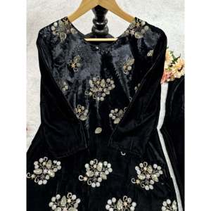 Belle combinaison de fête brodée haut et bas pour une tenue élégante - Product Image 5