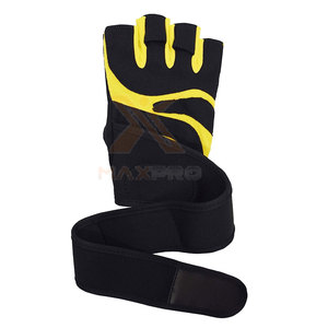 Factory Direct Sale Leather Gym Fitness Gloves Half <b>Finger</b> Non-Slip Adjustable Wrist <b>Strap</b> Unisex - Product Image 3