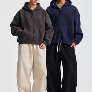 Sweat-shirt à capuche zippé oversize pour homme, marron uni, décontracté, avec poche kangourou, service de marquage et d'emballage personnalisés disponible - Product Image 2