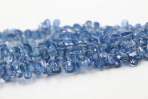 Cuentas de Cianita Natural Facetadas en Forma de Pera de 4*6-5*7mm, Hilo de 8 Pulgadas, Tamaño del Orificio 0.40mm, Tienda India de Gemas para Fabricación de Joyas - Product Image 2