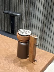 Brûleur d'encens arabe Mubkhar en bois esthétique, support d'encens Oud, accessoires de parfum d'intérieur de luxe et décoration du Ramadan - Product Image 5