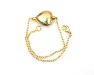 Bracelet chaîne avec pendentif cœur en or pour femmes, bijoux classiques à porter tous les jours - Product Image 3