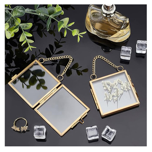 Metal Home Hanging Wall Decoration Accessories Vintage Wall Mounted Hanging <b>Gold</b> <b>Photo</b> <b>Frame</b> Decorations Item Home Decorate - Product Image 1