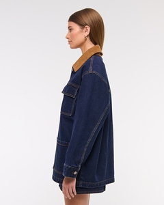 Regular Fit Women's Denim Jacket with Button Turn Down Collar Vintage Casual Style Windproof Winter Fashion - Product Image 3