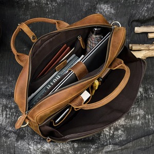 Sac messager en cuir à bas prix, sac bandoulière vintage pour homme, pour ordinateur portable, bureau, voyage et usage professionnel - Product Image 2