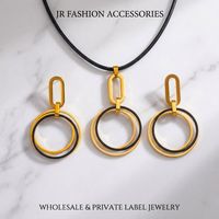Ensemble Collier et Boucles d'Oreilles Géométriques Noirs Mats Tendance en Acier Inoxydable 316L pour Cadeau de Fiançailles ou de Fête - Vente en Gros