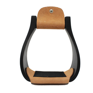Étriers d'équitation en cuir durable avec logo personnalisé, accessoires de selle équestre avec design antidérapant optimal - Product Image 2