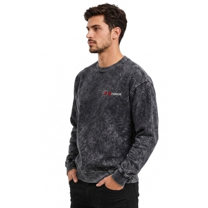 Sudadera Oversize de Cuello Redondo para Hombre con Acabado Vintage Lavado al Ácido, Tejido de Algodón Pesado y Comodidad Superior - Product Image 5