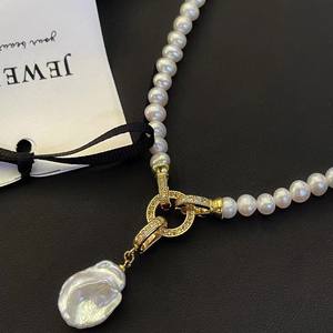 สร้อยคอมุกทรงกลีบดอกไม้สไตล์บาโรกแบบฝรั่งเศส สร้อยคอหรูหราสำหรับผู้หญิง - Product Image 2