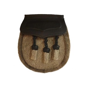 Sporran écossais semi-formel en cuir noir gaufré celtique fait main avec badge de lion antique – Meilleur prix - Product Image 5