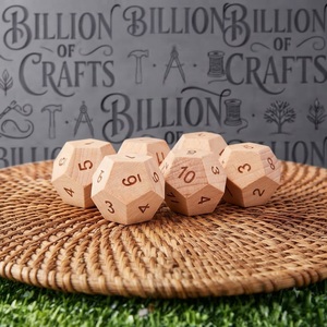 Dados de Madera Hechos a Mano de 12 Caras con Acabado Natural, Dados Premium para Juegos de Rol, D&D y Juegos para Adultos - Product Image 6