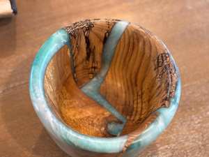 Cuencos de Resina Epoxi Hechos a Mano con Diseño Novedoso, Cuencos de Resina y Madera, Arte en Resina a Precio de Fábrica al por Mayor - Product Image 5