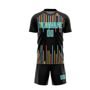 Tenue de football professionnelle sublimée, maillot et short de foot pour hommes, prête pour les tournois - Product Image 3