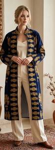 Abrigo de terciopelo Suzani bordado a mano para mujer, azul dorado con motivos florales y de peces, chaqueta larga tipo kimono, estilo bohemio para invierno. - Product Image 3