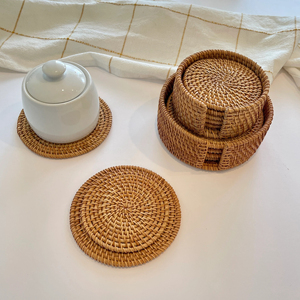 Juego de Posavasos de Ratán Hechos a Mano con Soporte, Posavasos Tejidos Estilo Boho para Tazas de Café, Tazas de Té, Decoración Rústica para el Hogar y la Cocina - Product Image 2