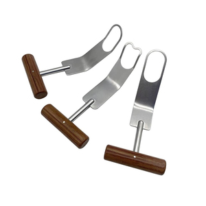 Retractor Óseo Profesional Tipo Fukuda para Procedimientos Quirúrgicos Ortopédicos, Instrumento de Acero Inoxidable Reutilizable y Autoclavable - Product Image 2