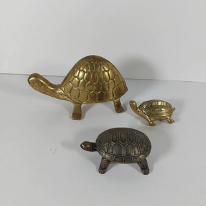 Centre de table en métal de luxe en forme de tortue pour une décoration intérieure haut de gamme et une embellissement élégant de l'espace de vie - Product Image 1