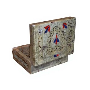 Excellent matériau de haute qualité Produit de qualité supérieure Boîte en stéatite faite à la main avec nacre Art floral Utilisation pour le stockage de bijoux Cadeau - Product Image 1