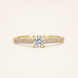Anillo de Oro Amarillo de 18K con Diamante Cultivado en Laboratorio con Corte Cojín |   Anillo de Compromiso y Boda con Pavé |   Joyería Fina, Regalo de Aniversario para Mujer - Product Image 1