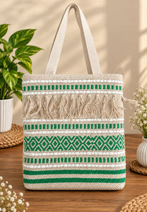 Sac fourre-tout carré artisanal en coton Dari Dhurrie pour femme, motif tissé à la main, respectueux de l'environnement, par Craftstages International - Product Image 2