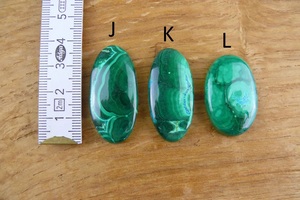 อัญมณีทรงหลังเรียบธรรมชาติมาลาไคต์สำหรับทำเครื่องประดับหิน - Product Image 3