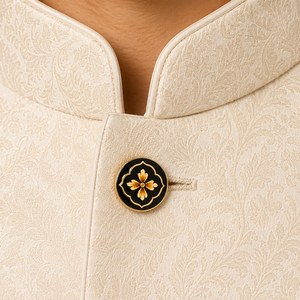 Botones de latón de lujo personalizados con esmalte negro y motivo floral de cuatro hojas en forma de cuadrifolio dorado para blazer, sherwani y traje de hombre. - Product Image 3