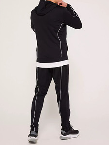 Conjunto Deportivo de Hombre con Capucha y Logotipo Frontal, 100% Algodón, Secado Rápido y Transpirable, Ropa Deportiva Informal - Product Image 4