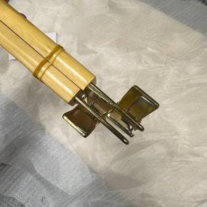 Organisateur de vêtements en bois laqué de haute qualité en gros, pinces en acier inoxydable durables, salle de bain, armoire - Product Image 6