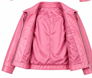 Chaqueta de Cuero Sintético Rosa para Mujer, Estilo Biker Corta, con Cuello Camisero y Cierre de Cremallera - Product Image 5