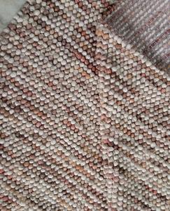 Tapis en laine fait main – Tapis en feutre épais aux tons terreux naturels pour salon, chambre et décoration intérieure - Product Image 4