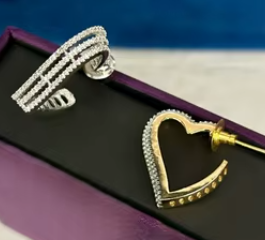 Boucles d'oreilles fantaisie en forme de coeur luxueuses boucles d'oreilles femmes élégantes pour fête porter des accessoires de mode avec pierre de Zircon pour les cadeaux - Product Image 2