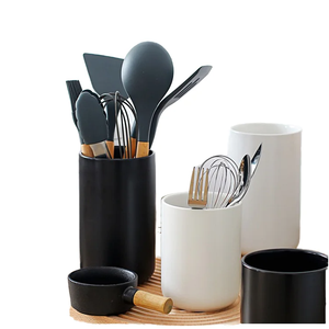 Soporte y Estantes de Almacenamiento de Cerámica Clásicos de un Solo Nivel para Macetas - Product Image 1