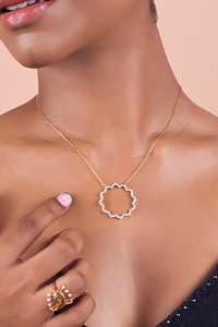 Lab Grown Diamond Flower Pendant <b>Necklaces</b> 14K 18K Solid Gold 17 Inch 33mm Big Circle <b>Stacking</b> Charms Factory Price Wholesale - Product Image 4