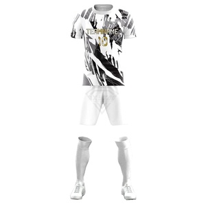 Nouvel Arrivage – Ensemble d'uniformes de football respirants de haute qualité, conçus sur mesure par l'usine, avec sublimation, pour équipes de football - Product Image 1