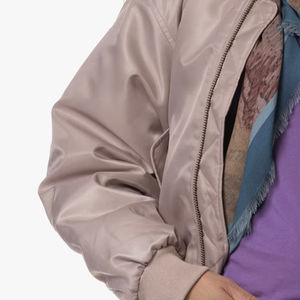 Chaqueta Varsity Personalizada, Chaqueta Bomber Urbana para Hombre, Chaqueta Oversize de Poliéster Negro Satinado para Mujer, Chaqueta Acolchada Gruesa - Product Image 5